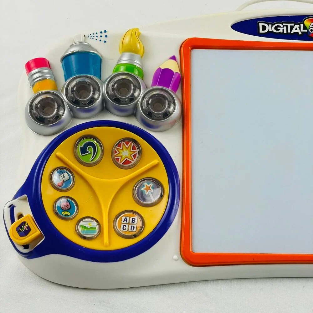Fisher-Price Digital Arts & Crafts Studio Windows PC Kids Toys Electronics